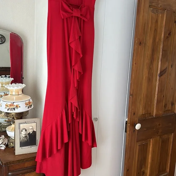 Red Ruffle Train Formal - Picture 12 of 12